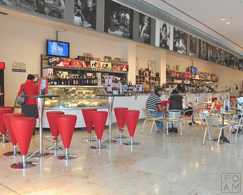 Interiér obchodní jednotky v OC Eurovea, Bratislava